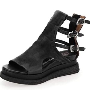 A.S Lowry sandal strapping platform, gladiator black leather size 41 - 11